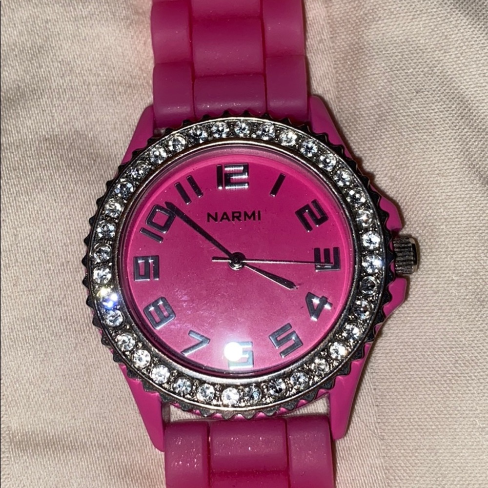 Watch - Picture 2 of 5
